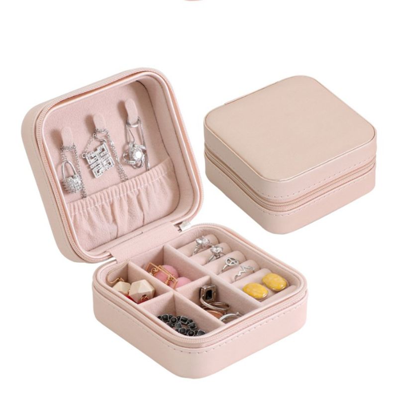 The Deluxe™ Travel Jewelry Box